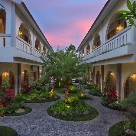 Mahalona Bali Stay Canggu Exteriör bild