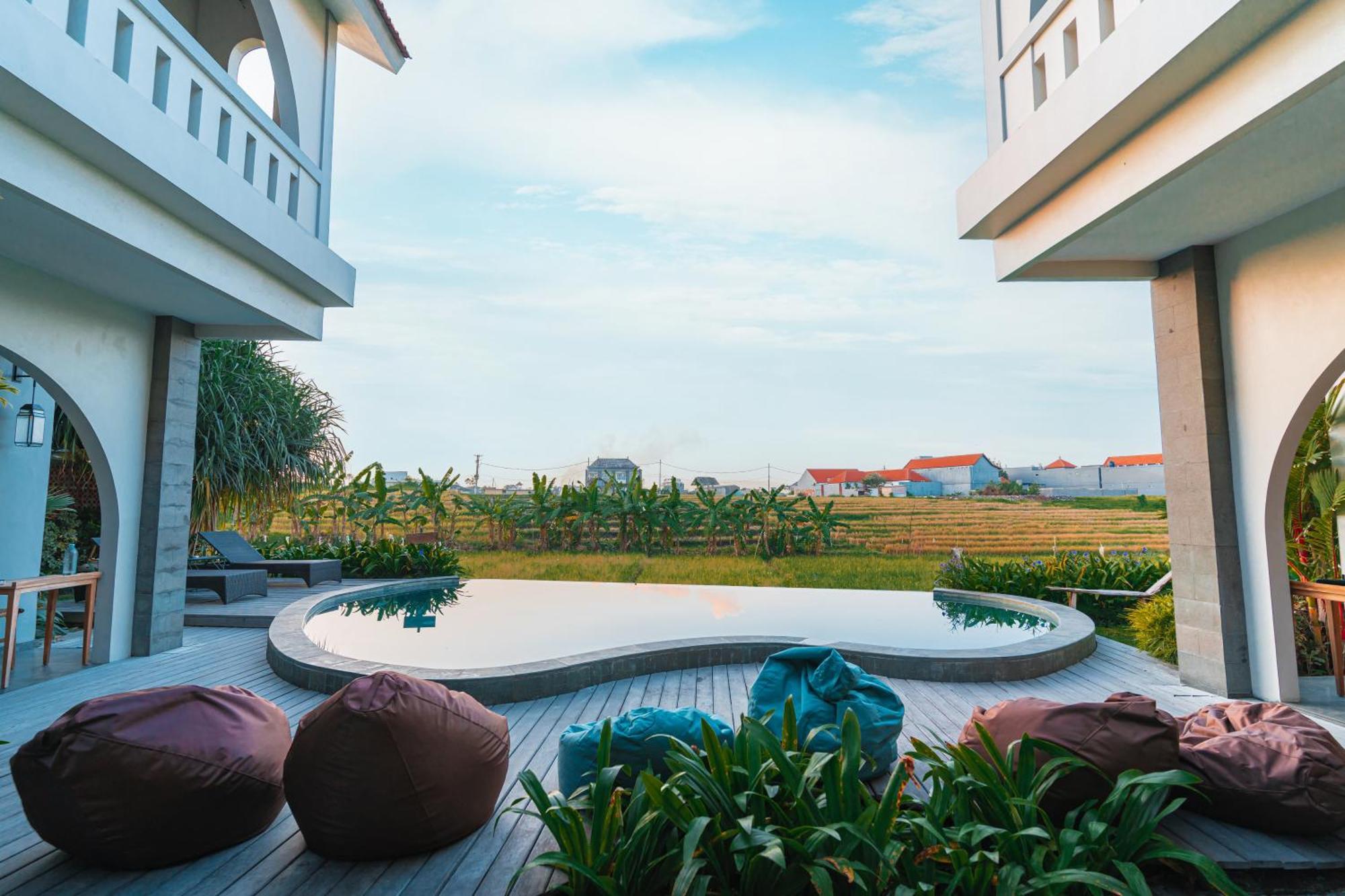 Mahalona Bali Stay Canggu Exteriör bild